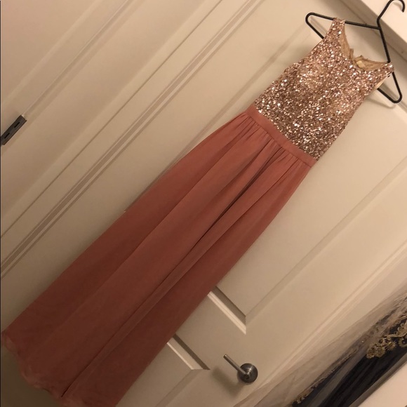 Dresses & Skirts - Formal dress - worn once